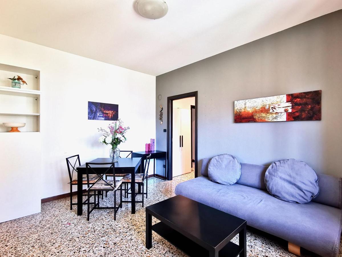 Casa Da Ste Apartment แมนเดลโล เดล ลาริโอ ภายนอก รูปภาพ